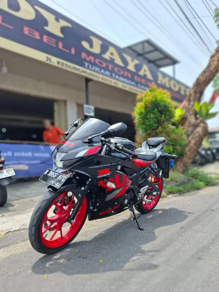 Suzuki GSX R150 Tahun 2019
