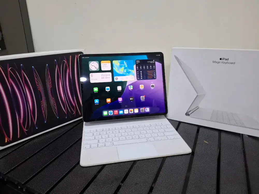 iPad pro M2 12.9 inch 512gb iBox WiFi celluler + magic keyboard
