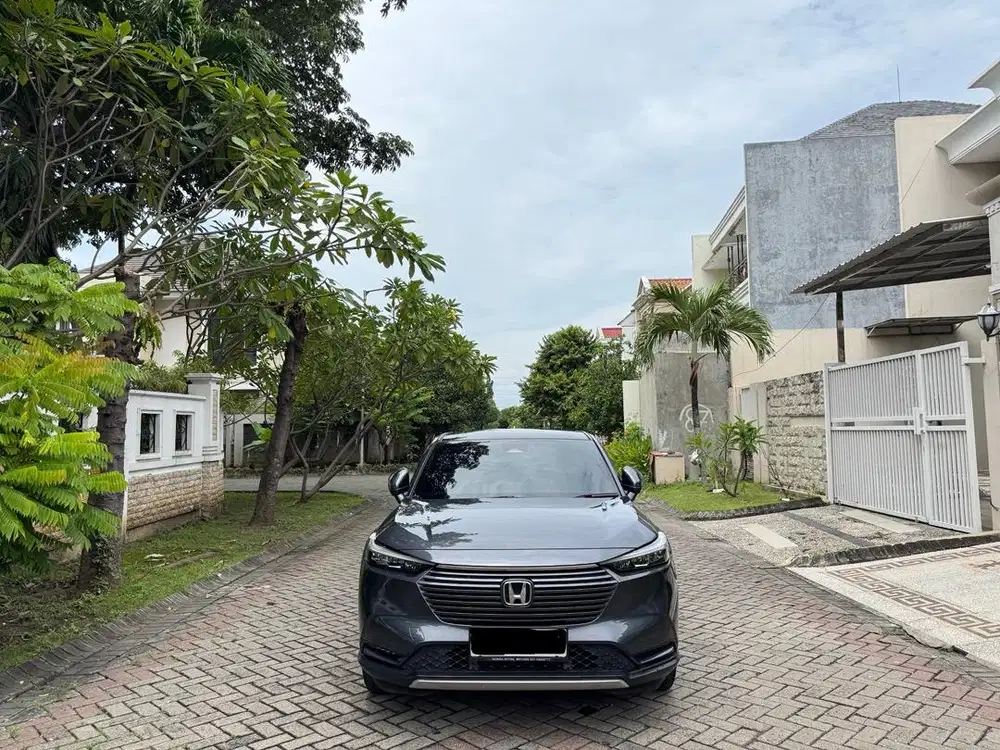 Honda HRV 1.5 SE Matic 2022 Grey All New Plat L