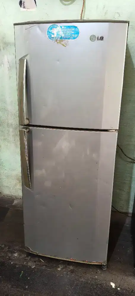 Kulkas 2 pintu LG 100% orisinil