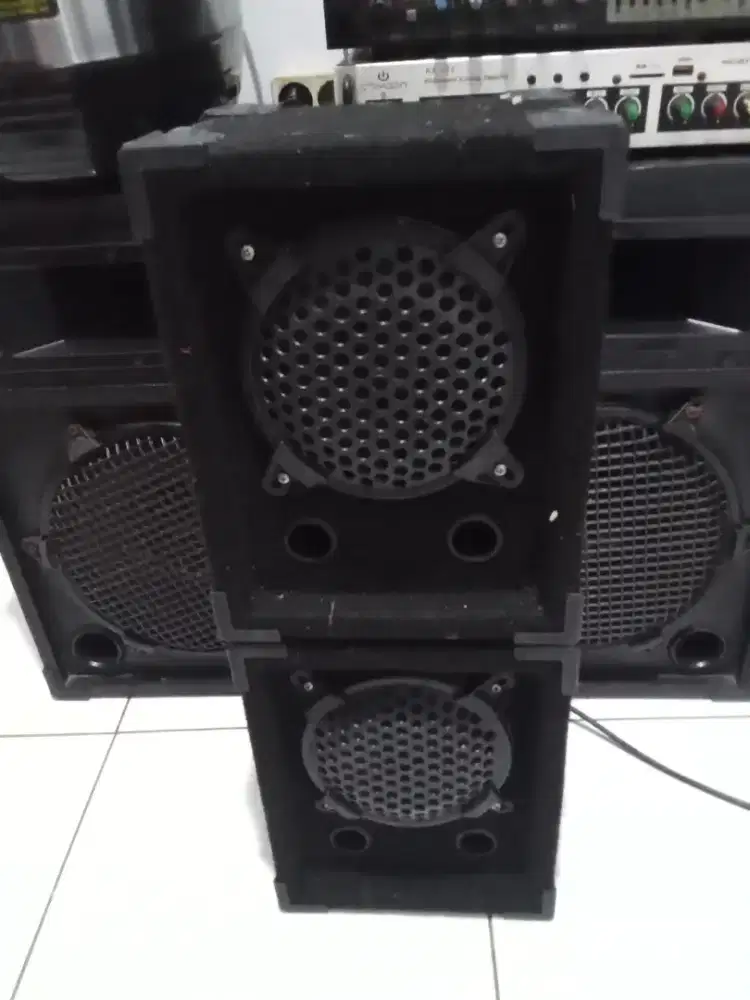 Sepasang Speaker 6 inch