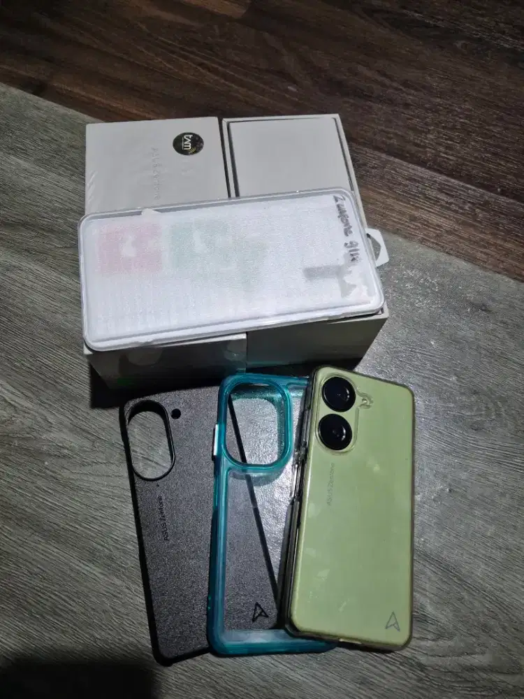 Asus Zenfone 10 Green 8/128 second