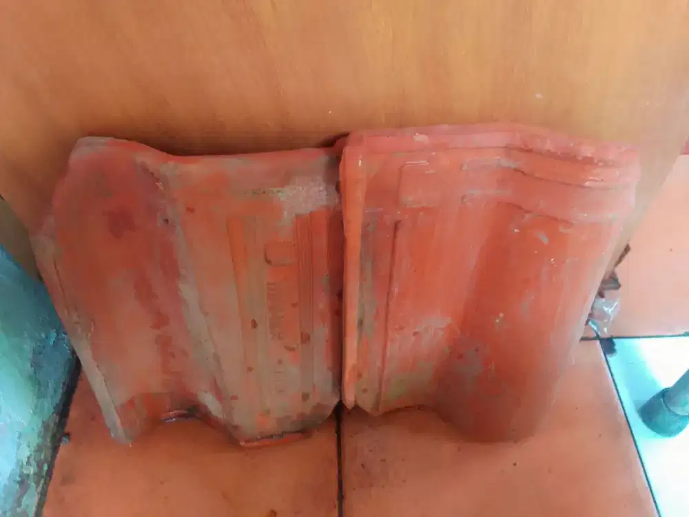 Genteng keramik maher