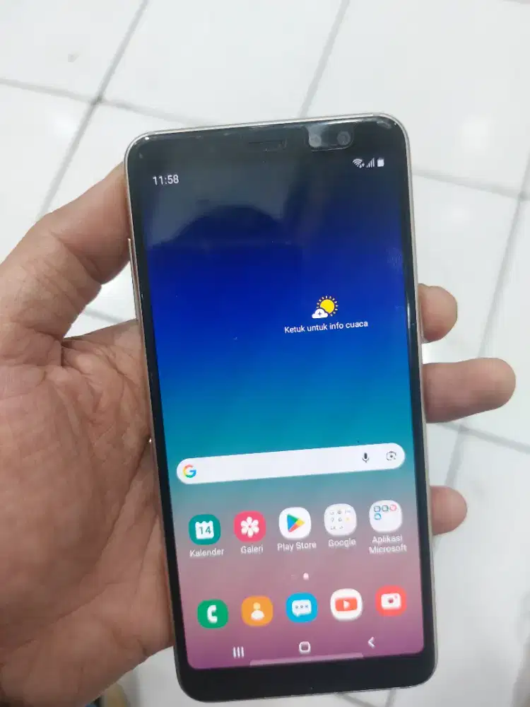 Samsung a8 2018 4/32