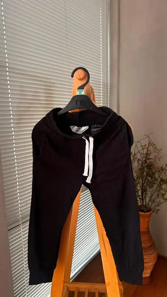 Celana joger anak merk H&M