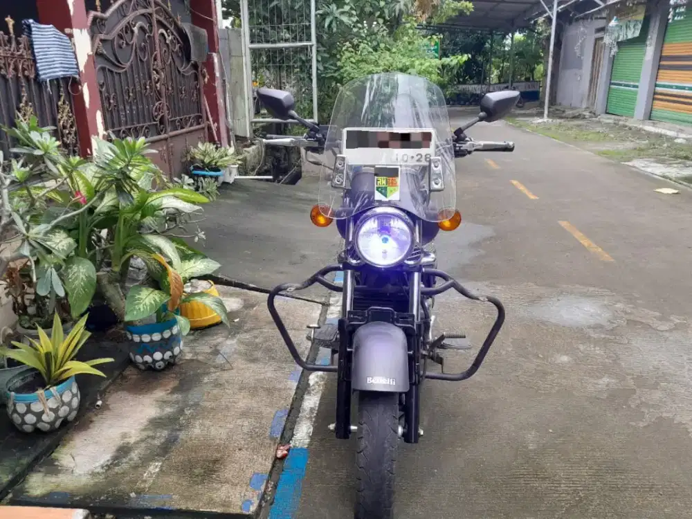 Jual motor motobi Benelli 200efi