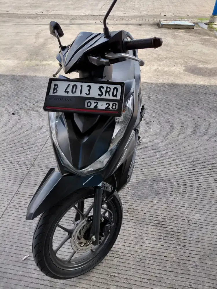 Di jual motor beat deluxe CBS tahun 2023