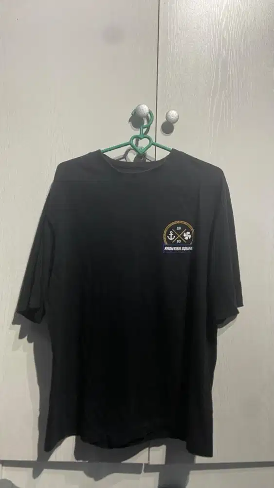 Kaos Oversize (Used)