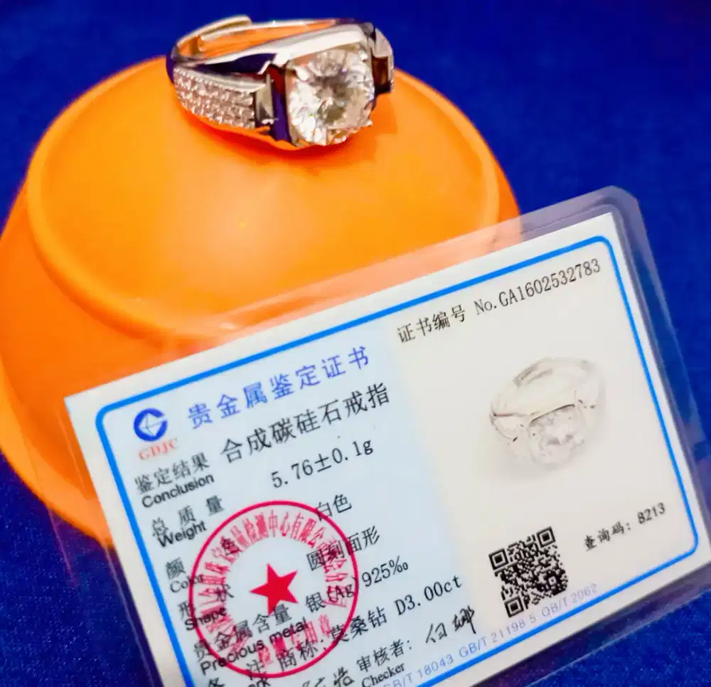 Cincin perak batu mosang mosanite