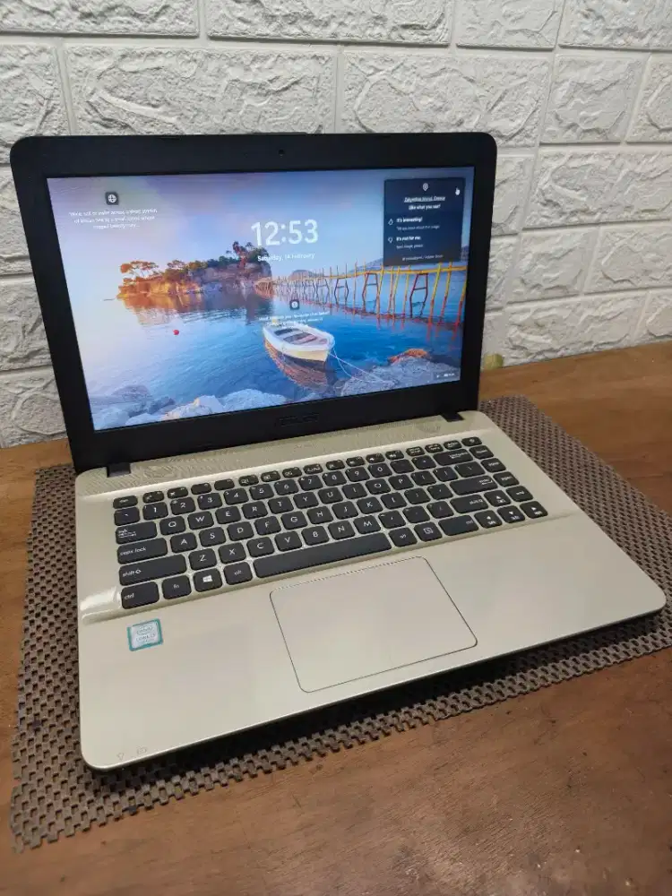 Asus X441U intel Core i3 Gen-7 (8/128gb+1tb) 14 inch NORMAL
