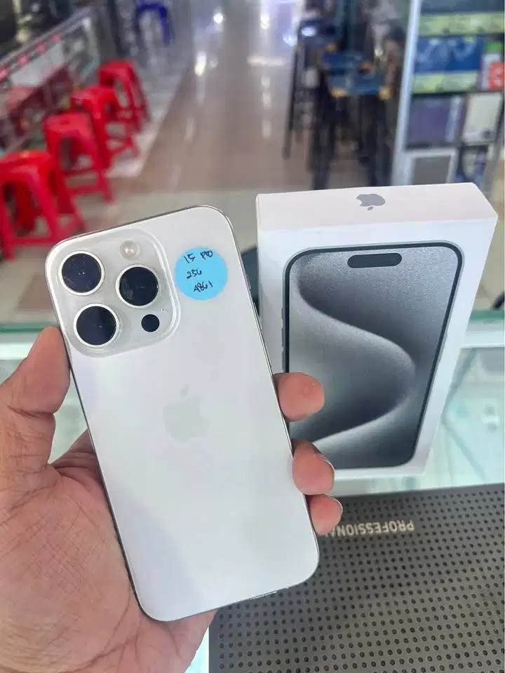Iphone 15 PRO 256 IBOX (White Titanium) Fullset Istimewa Jossjiss