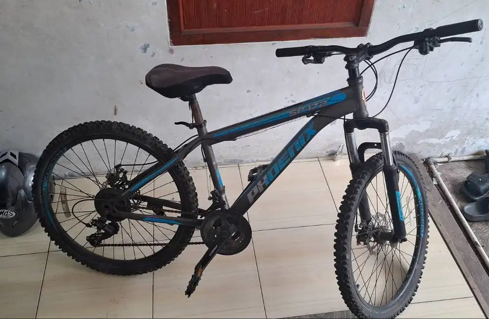 Sepeda phoenix SP 172