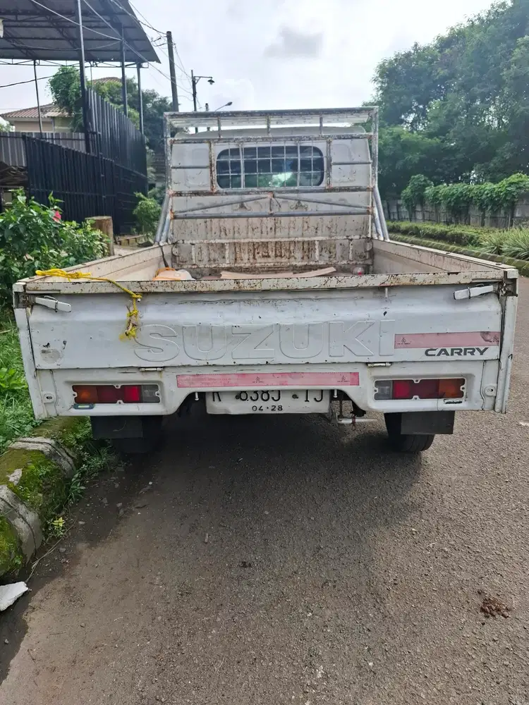 Suzuki Carry 2023 Bensin