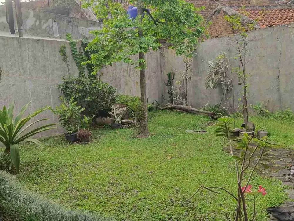 Dijual Rumah Luas Terawat Kopo Permai