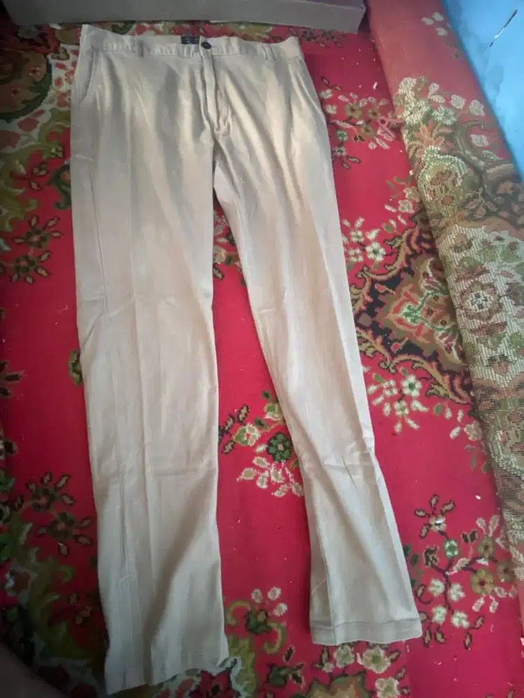 Celana erigo cream panjang