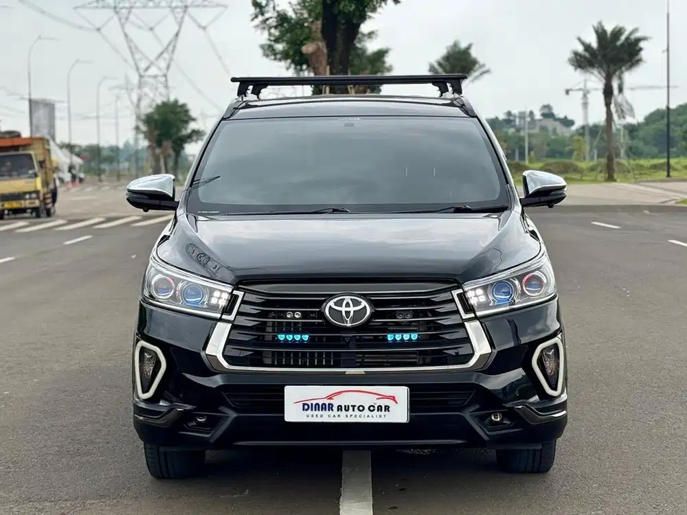 Innova 2.4 Venturer AT 2021 KM 28RB