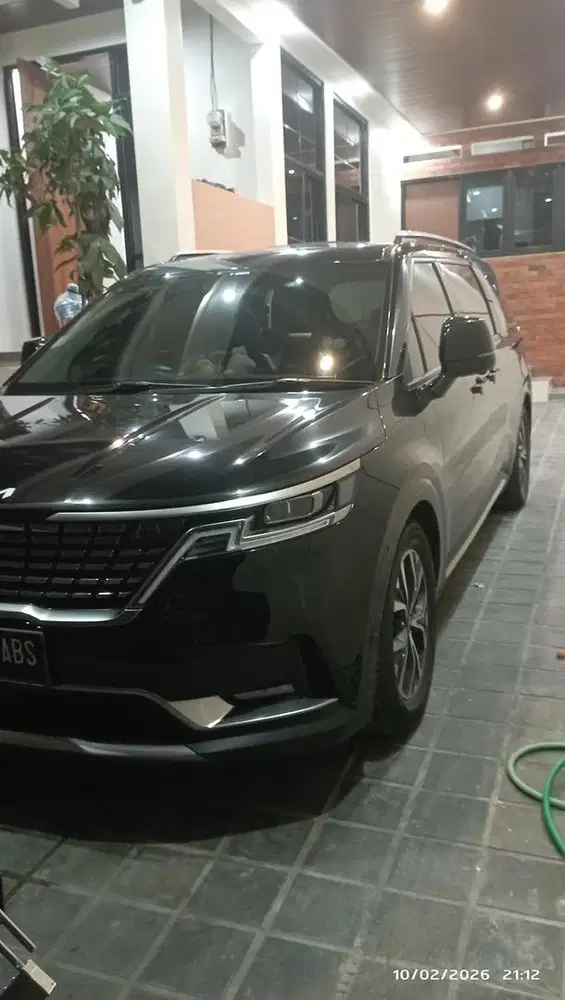 KIA Carnival 2.2 Diesel Premiere 11 Seat