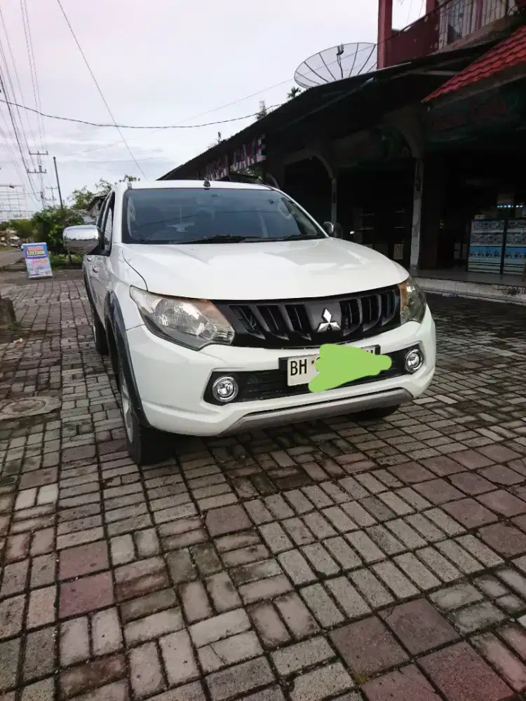 Triton GLS double cabin 4x4 tahun 2018