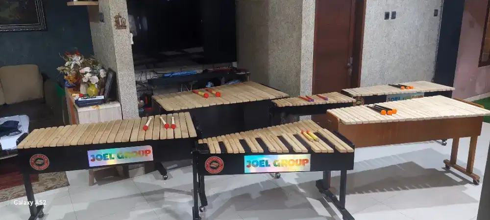 Alat Musik Kolintang 1 set (6 alat)