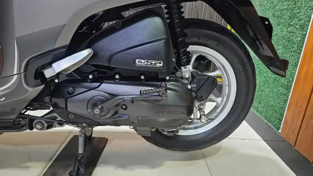 UD ENY MOTOR- HONDA SCOOPY TAHUN 2017