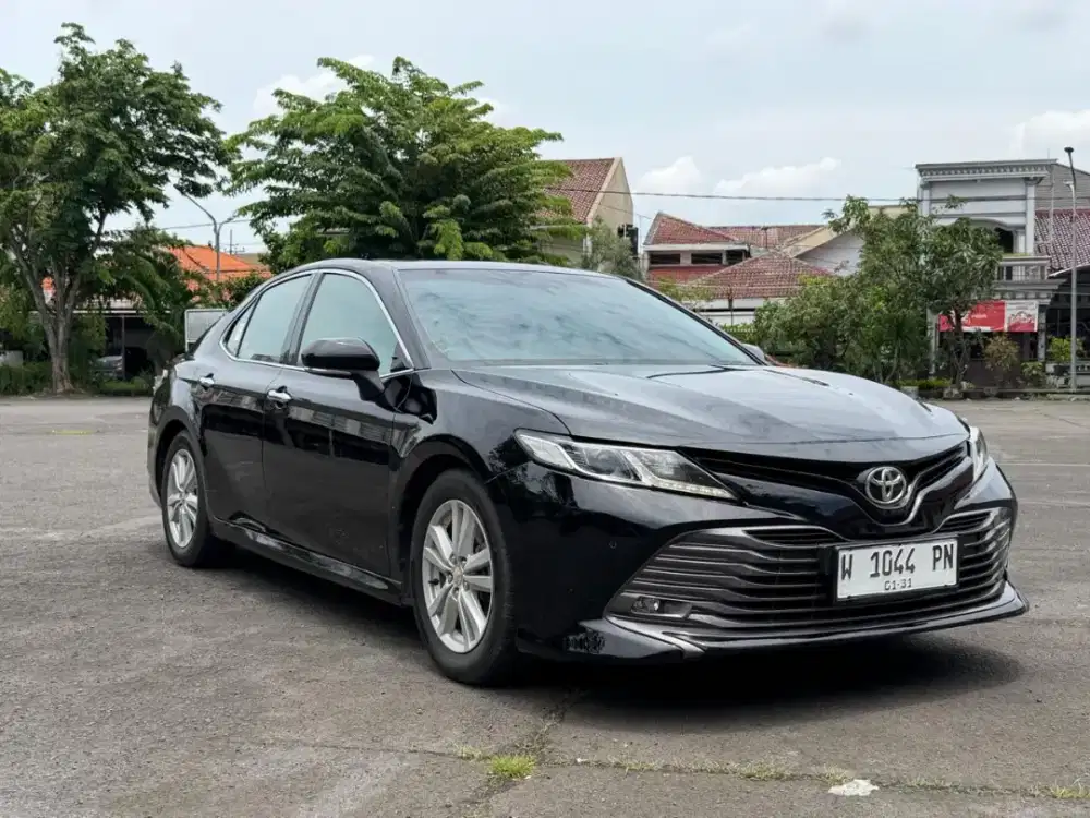 TOYOTA CAMRY V 2.5 AT SUNROOF HITAM MATIC 2019