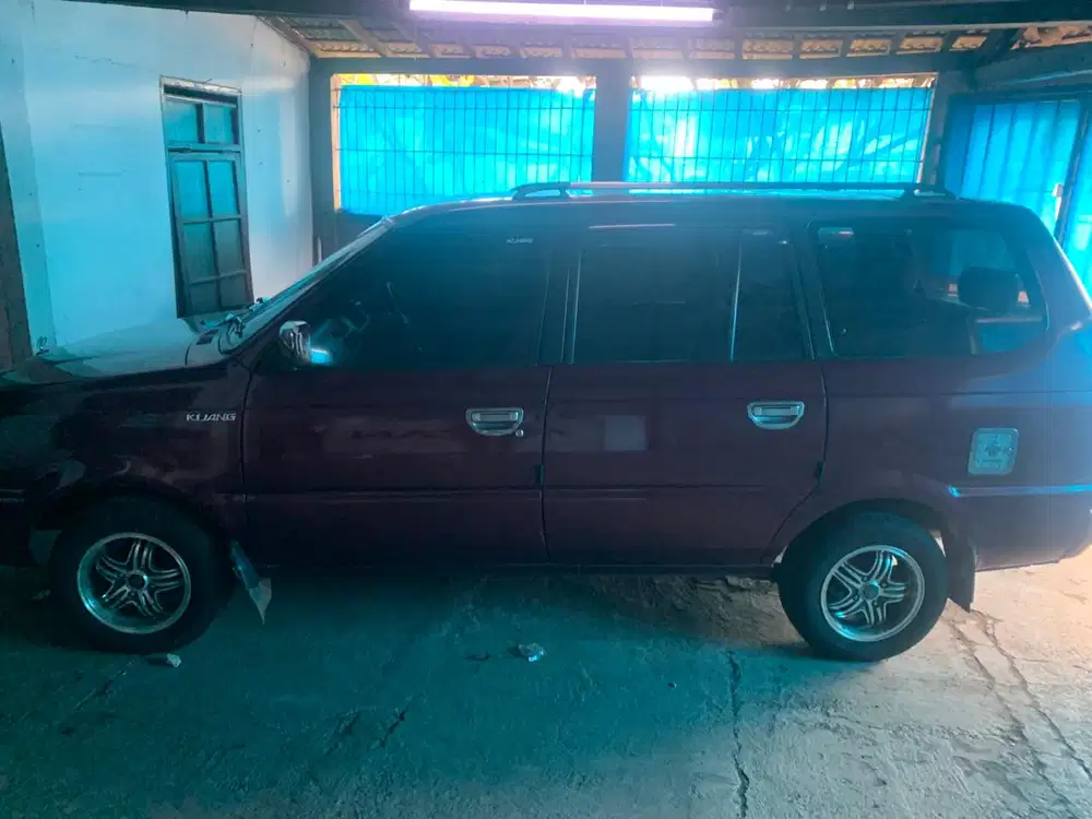 Toyota Kijang 1997 Bensin