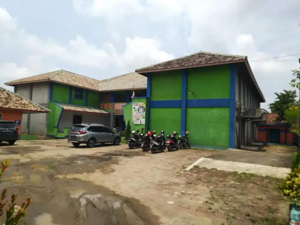 Gedung Strategis Disewakan Kota Cilegon