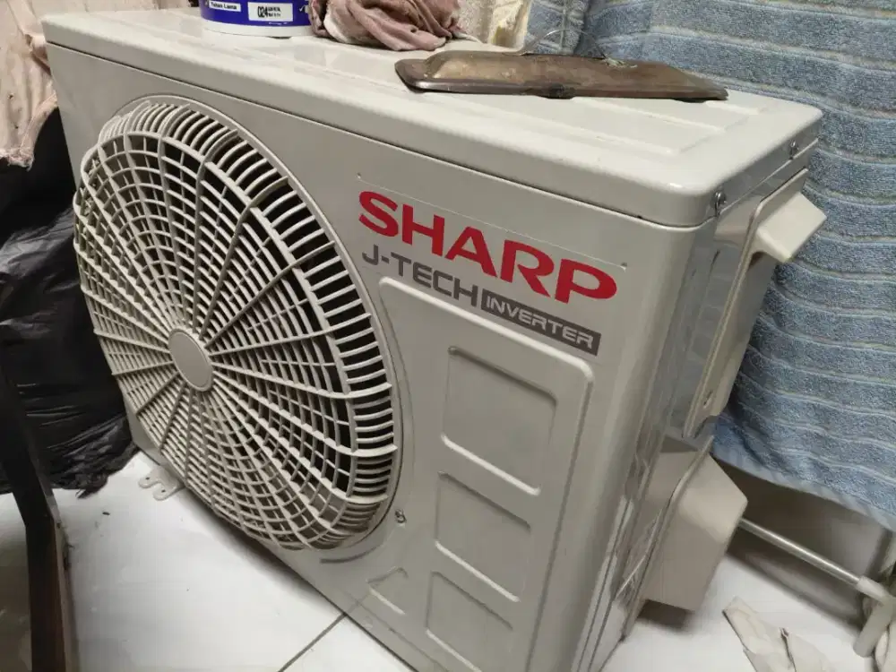 Di Jual AC Sharp Inverter (Second) barang masih OK