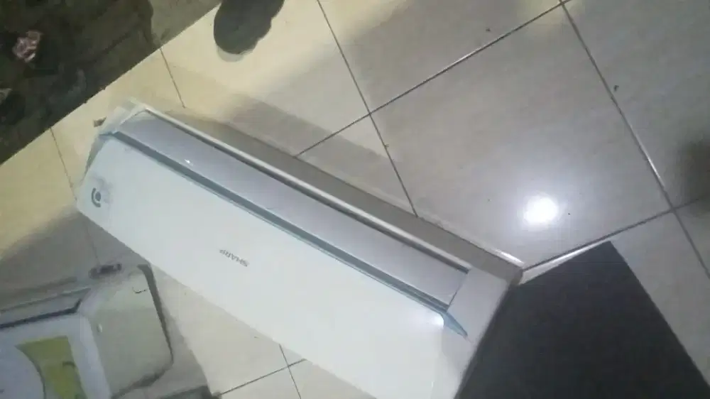 Indoor Sharp normal dingin