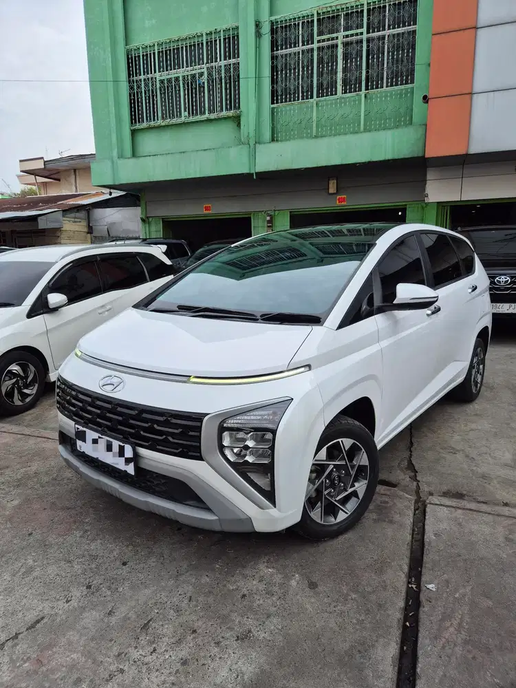 Hyundai Stargazer Prime