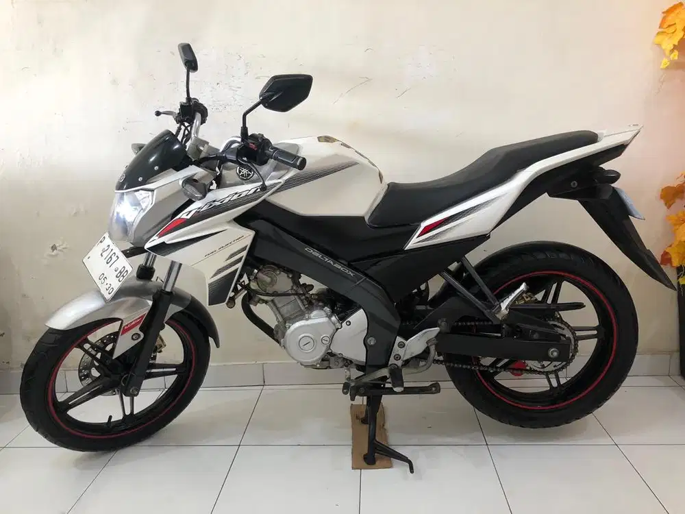Yamaha Vixion Th.2015 plat ( P)  Bondowoso!!
