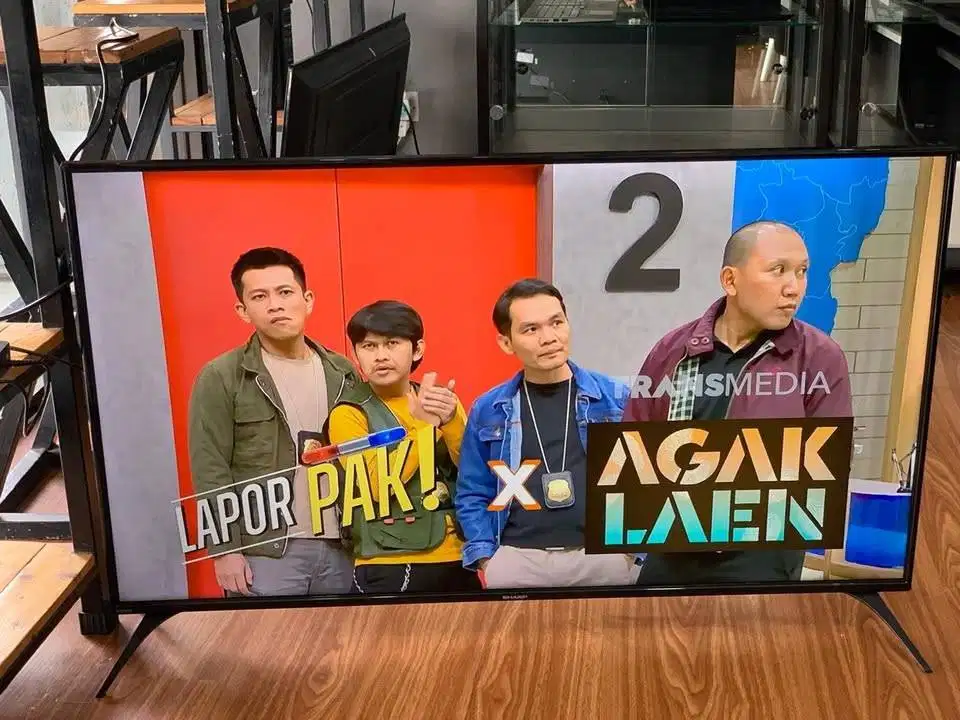 LED TV Sharp 45inch Display FHD 1920 x 1080p Smart TV Digital