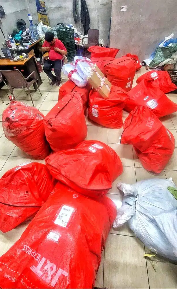 DIBUTUHKAN CEPAT TENAGA FREELANCE UNTUK PICK UP PAKET