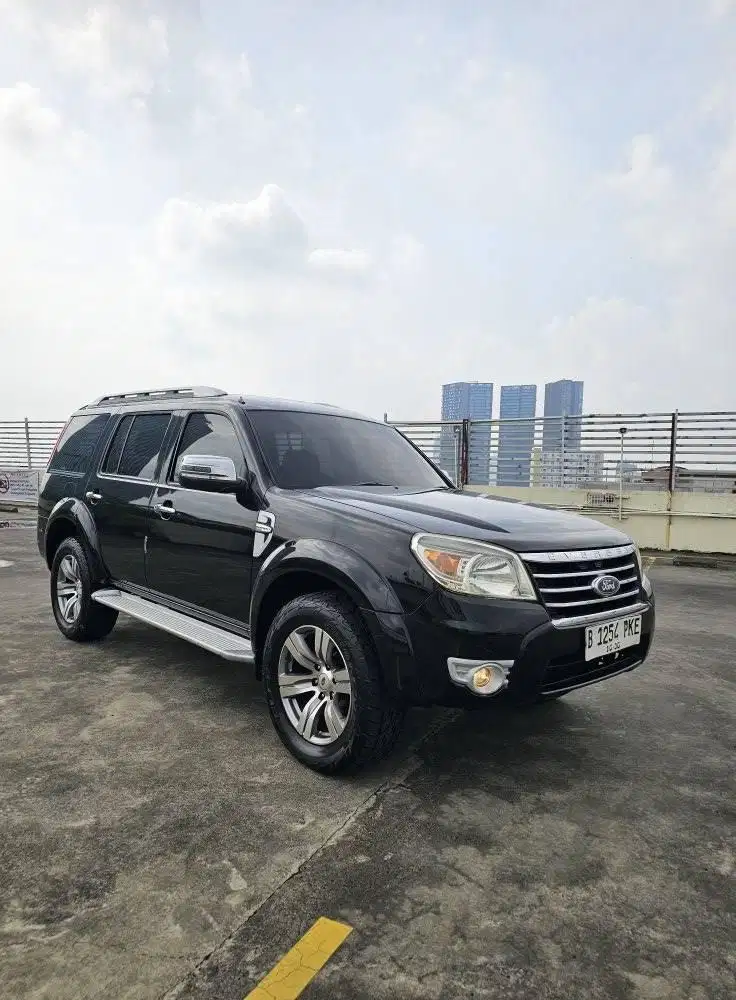 Ford Everest XLT limited 2010/2011 istimewa antik