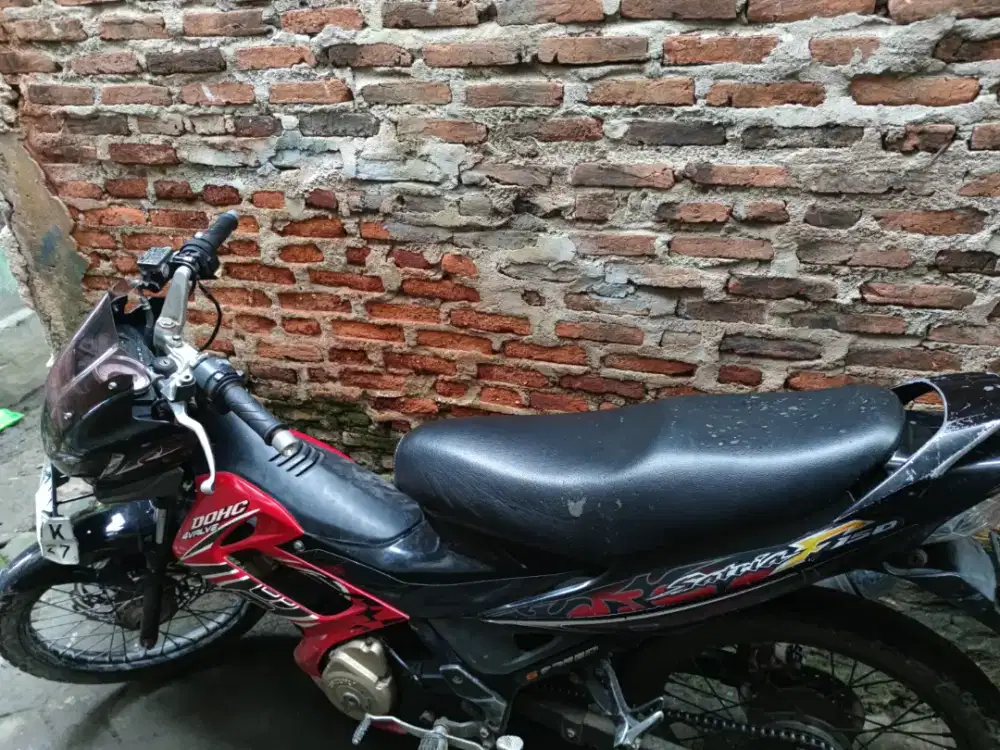Satria 150 2011. Lengkap. Pajak pules.