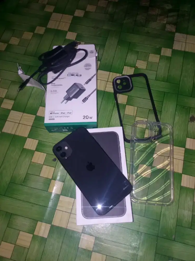 DIJUAL IP 11 IBOX FULLSET NO MINUS PEMAKAIAN 3 HARI