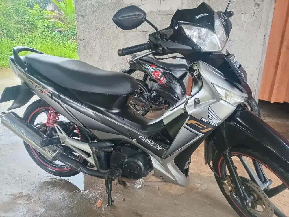 Supra x Injeksi 2010