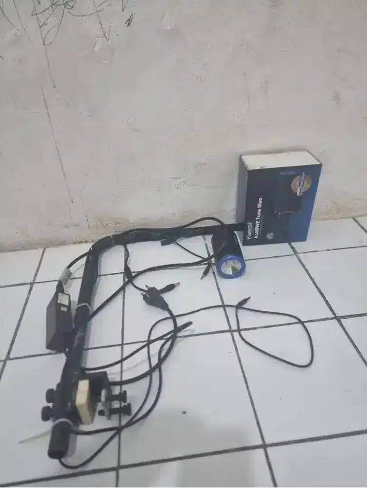 Kessil A160we tuna blue + mounting arms