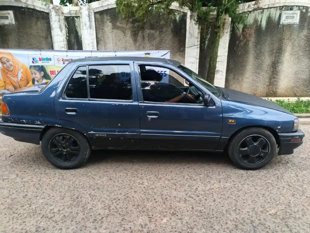 Daihatsu Charade Classy SG 1300 1992