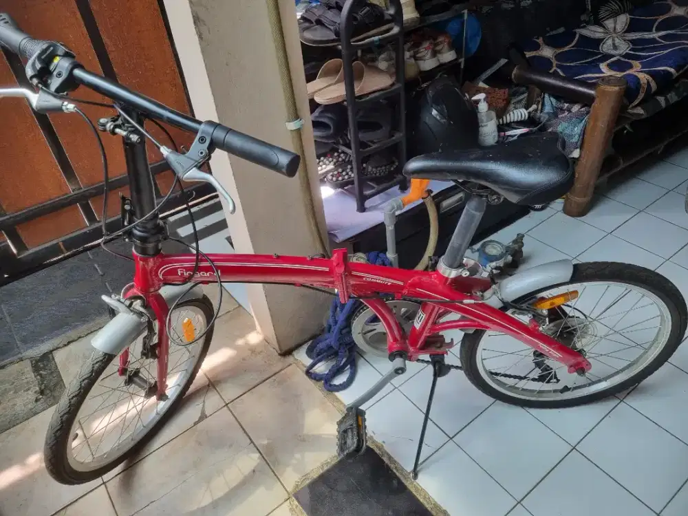 Sepeda lipat kondisi mulus abis