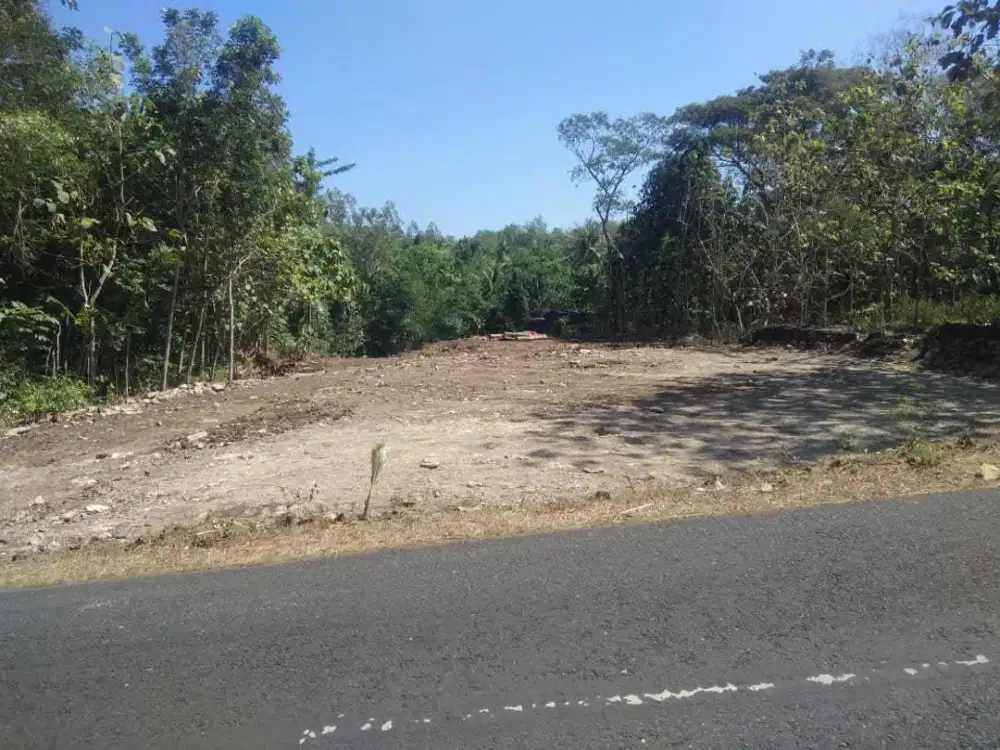 Mangku jalan aspal 200 meter ke SPBU Mindi SHM Pekarangan