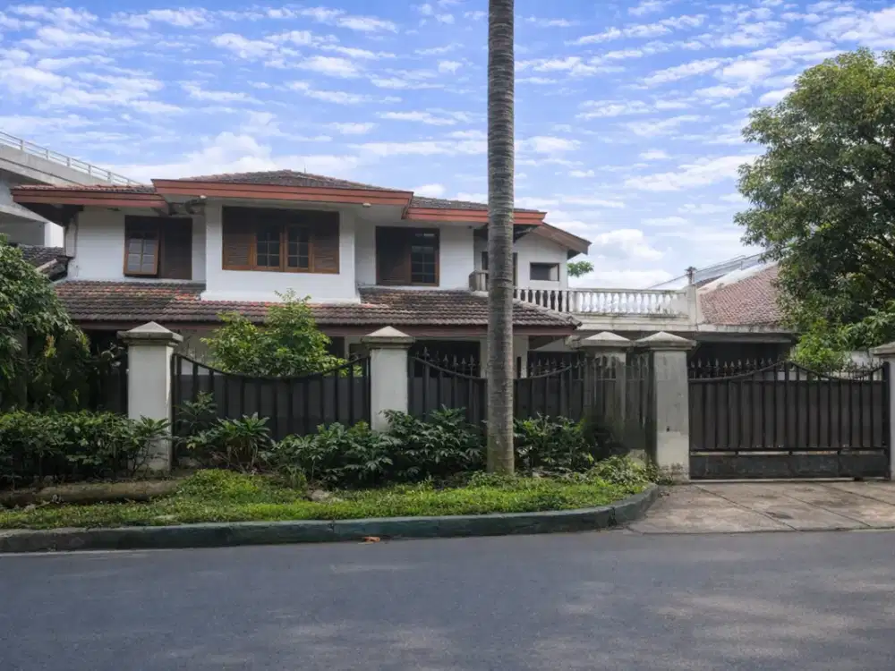 Tanah Dijual Bonus Bangunan Di Kebayoran Lama Dekat Pondok Indah