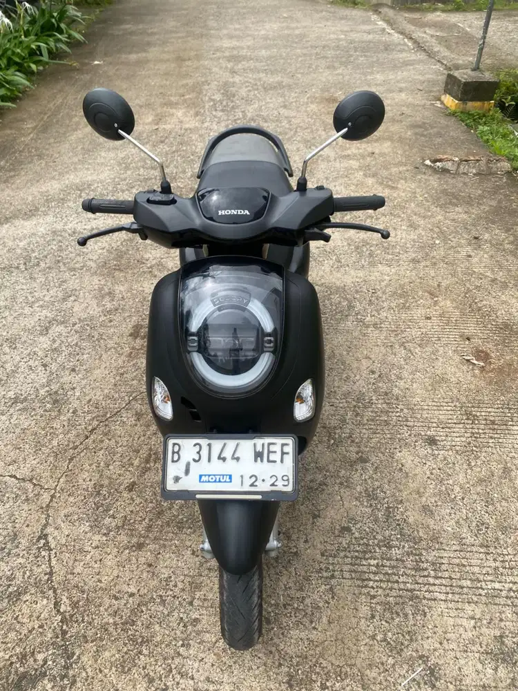 Nia:DP 1,3JT SCOOPY PRESTIGE PLAT B TANGSEL PAJAK HIDUP