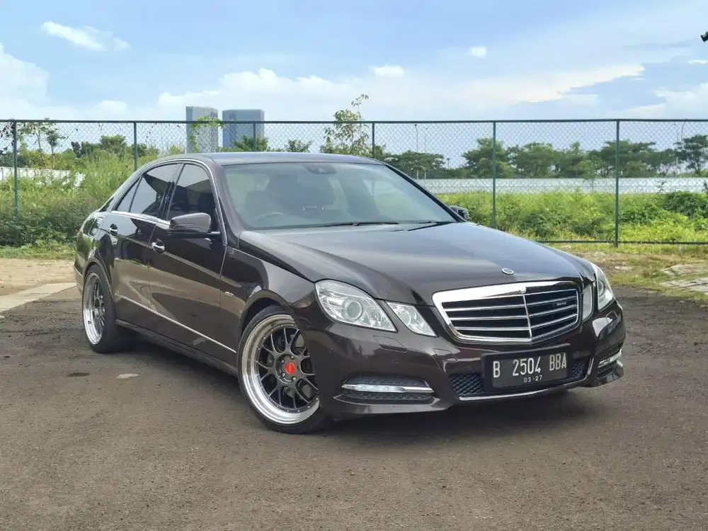Mercedes E250 CGI Avantgarde W212 2011