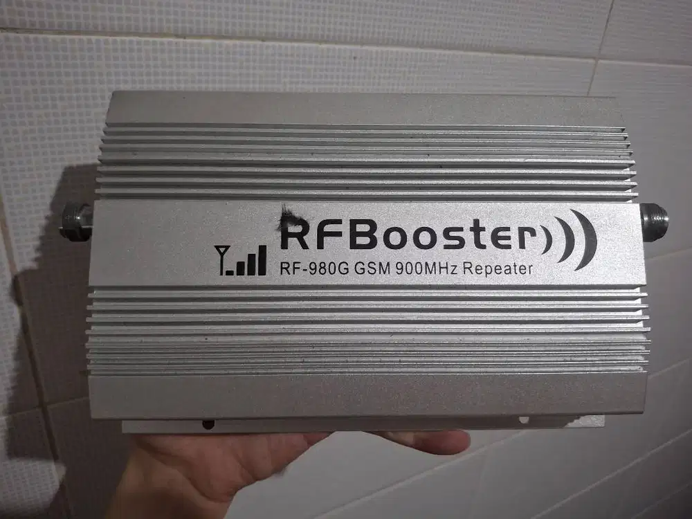 REPEATER GSM RF 980 COVERAGE 1000M2