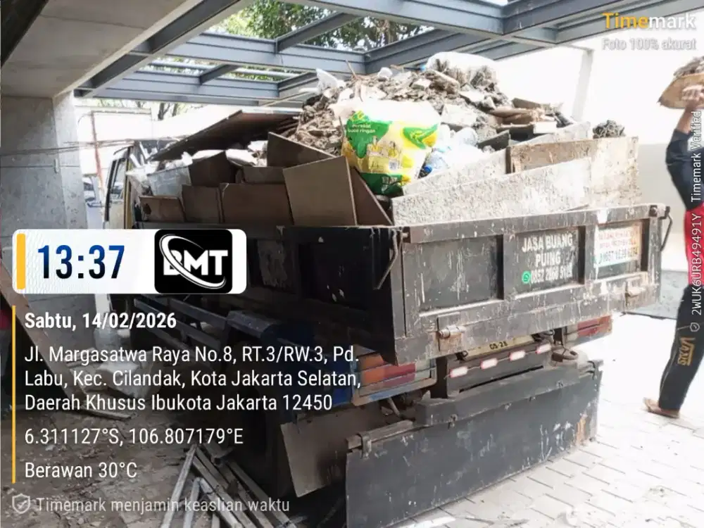 Jasa buang puing dan pengurugan