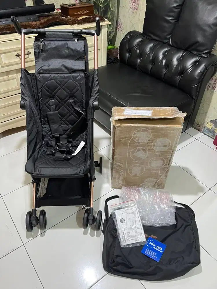 Minima plus gold hitam