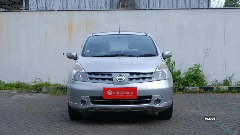 NISSAN GRAND LIVINA SV 1.5 MT 2010 ABU