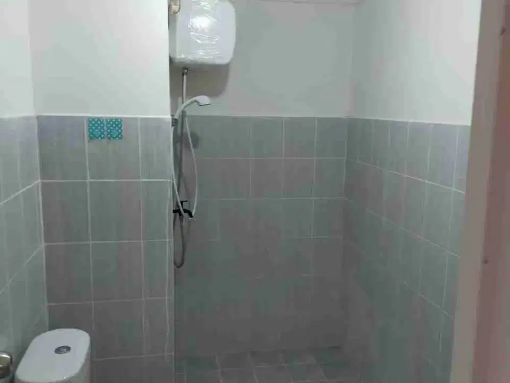 DISEWAKAN APARTEMEN PUNCAK DHARMAHUSADA LUAS KHUSUS 54M2 UNIT BAGUS