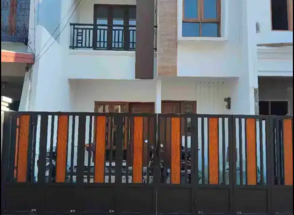 RUMAH BARU MINIMALIS MODERN DI KOMPLEK PONDOK BAMBU